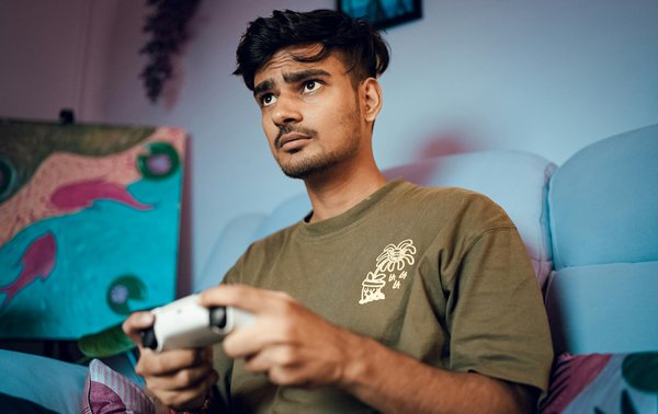 How Does UK High-Tech Computing Influence Global Technology Trends?