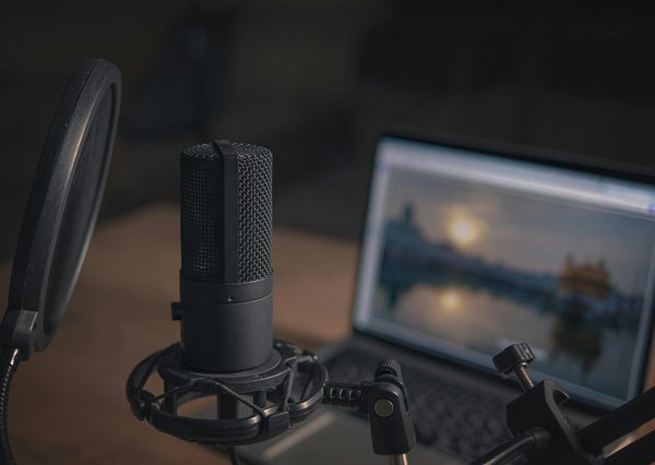 Unlock the secrets to the best AI voice-over generator